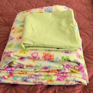 Floral Butterfly Bedding Set with Green Sheet